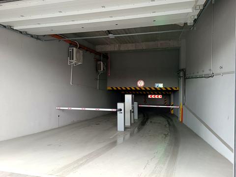 комерційна за адресою Староконстантіновське шосе, 26а