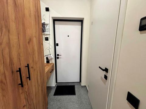 квартира по адресу Соборная пл. (Октябрьская), 14