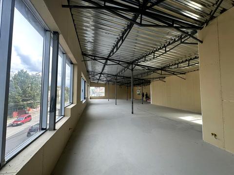 комерційна за адресою Шевченка вул., 62