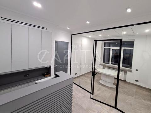 коммерческая по адресу Институтская ул., 16