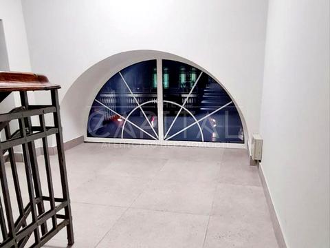 коммерческая по адресу Институтская ул., 16