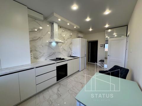 квартира за адресою Героїв Небесної Сотні просп., 16/10