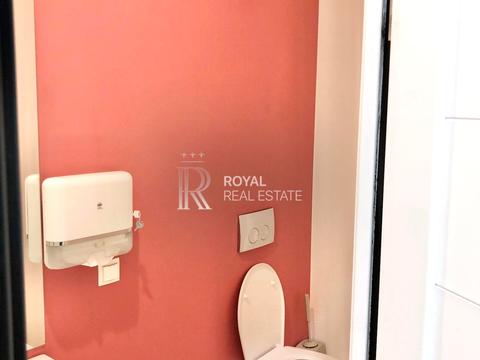 комерційна за адресою вул. Воздвиженська, 51 А