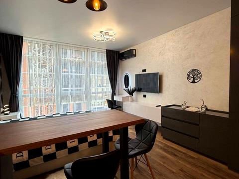 квартира за адресою Романа Левицького вул., 4