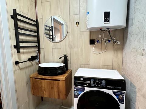 квартира за адресою Романа Левицького вул., 4