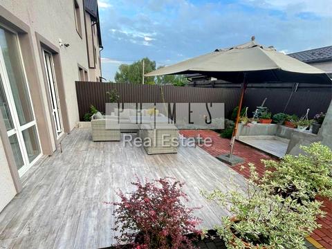 будинок за адресою Центральна