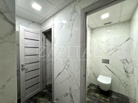 комерційна за адресою Шовковична вул., 42-44