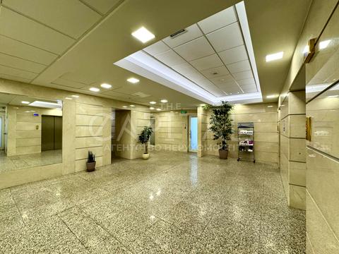 комерційна за адресою Шовковична вул., 42-44