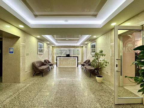 комерційна за адресою Шовковична вул., 42-44