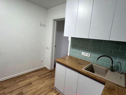 квартира за адресою Одеса, Академіка Заболотного вул., 44