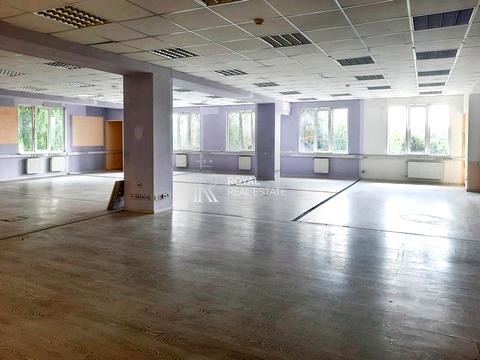 комерційна за адресою вул. Столичне шосе, 100