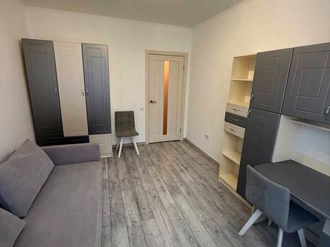 квартира за адресою Анни Ахматової вул., 22