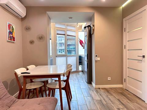 квартира за адресою Набережна Перемоги вул., 44