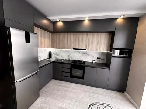 квартира за адресою Київ, Анни Ахматової вул., 21