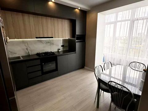 квартира за адресою Київ, Анни Ахматової вул., 21