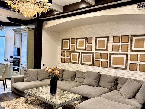 квартира за адресою Дмитра Яворницького просп. (Карла Маркса), 3