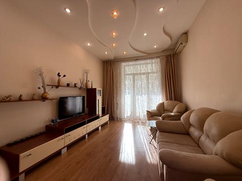 квартира по адресу Дмитрия Яворницкого просп. (Карла Маркса), 53-А