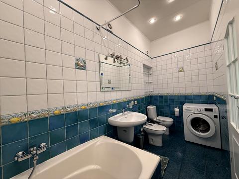 квартира по адресу Дмитрия Яворницкого просп. (Карла Маркса), 53-А