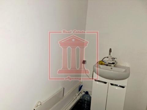 коммерческая по адресу Старовокзальний пер., 2-А