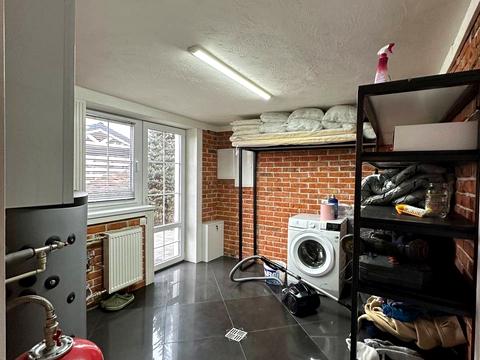 будинок за адресою Олеся Гончара вул.