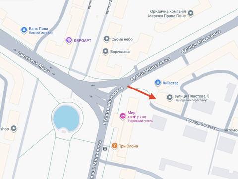 комерційна за адресою Пластова вул. (Остафова), 3