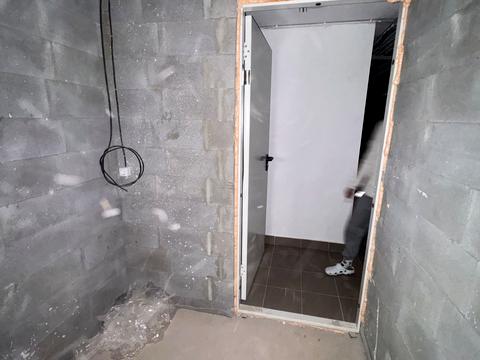 комерційна за адресою Всеволода Змієнка вул., 8/17