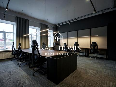 комерційна за адресою Богдана Хмельницького вул., 51-А