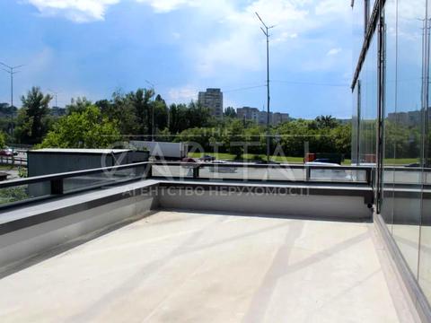 комерційна за адресою Київ, Столичне шосе, 999