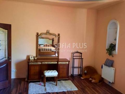 будинок за адресою Красная