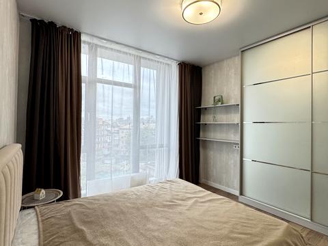 квартира по адресу Кучеревського бульв., 1