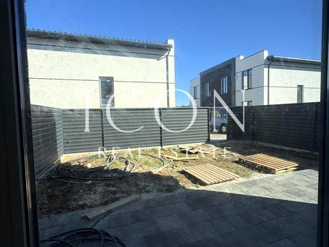 будинок за адресою Зоряна вул.