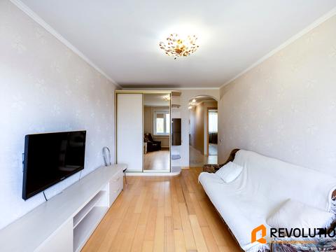 квартира за адресою Володимира Івасюка просп. (Героїв Сталінграду), 27-А