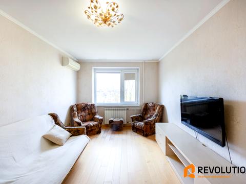 квартира за адресою Володимира Івасюка просп. (Героїв Сталінграду), 27-А