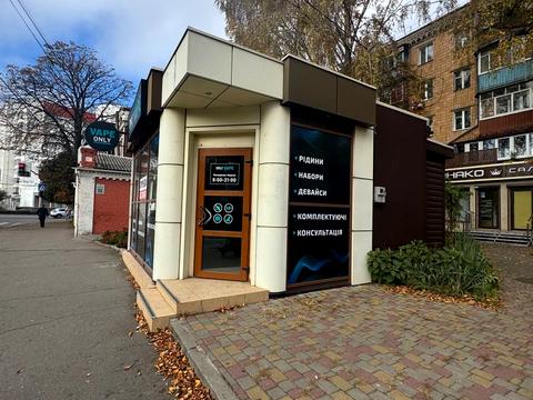 комерційна за адресою Шевченка вул., 3