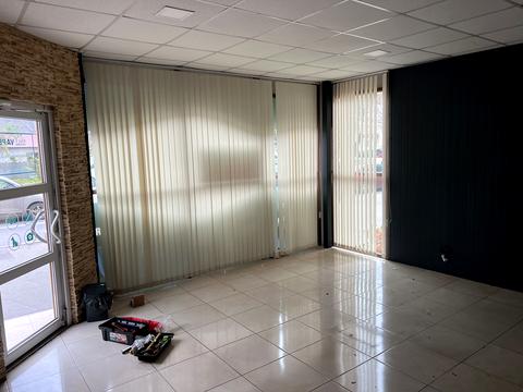 комерційна за адресою Шевченка вул., 3