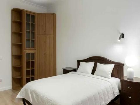 квартира по адресу Семьи Кульженков ул. (Дегтяренко Петра), 33