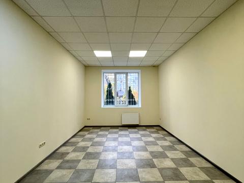 коммерческая по адресу Комбинатная ул. (Комбінатна), 25