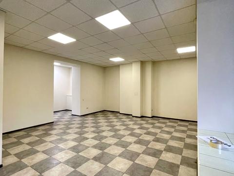 коммерческая по адресу Комбинатная ул. (Комбінатна), 25