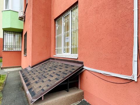 коммерческая по адресу Комбинатная ул. (Комбінатна), 25