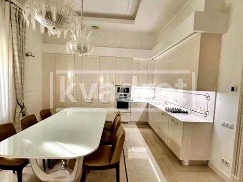 будинок за адресою Шкільна вул.