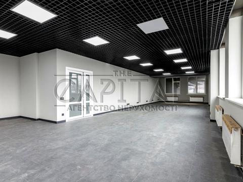 коммерческая по адресу Степана Бандеры просп. (Московський), 16