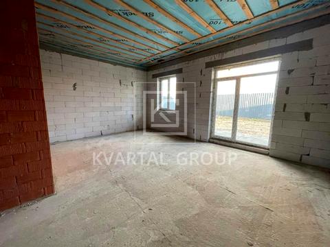 будинок за адресою Успішна, 1