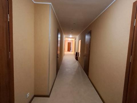 коммерческая по адресу Петра Сагайдачного ул., 1