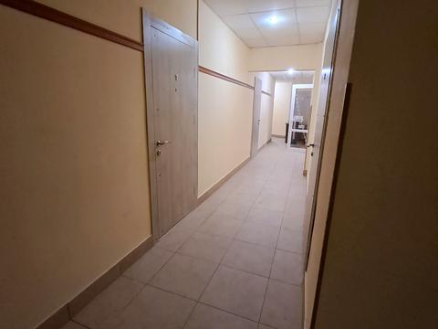 коммерческая по адресу Петра Сагайдачного ул., 1