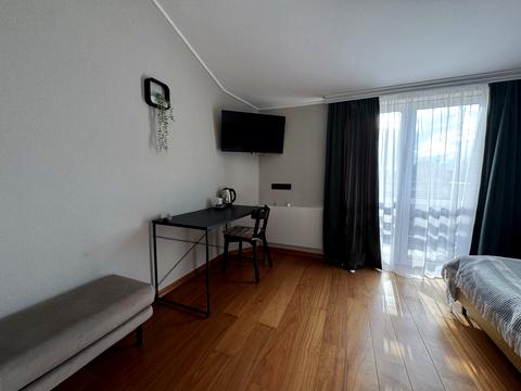 коммерческая по адресу Петра Сагайдачного ул., 1