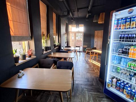 коммерческая по адресу Петра Сагайдачного ул., 1