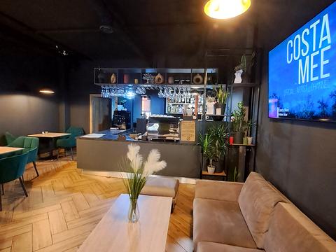 коммерческая по адресу Петра Сагайдачного ул., 1