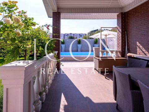 будинок за адресою Прикордонна