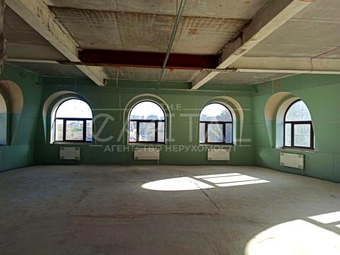 комерційна за адресою Вознесенський узвіз (Смирнова-Ласточкіна), 28