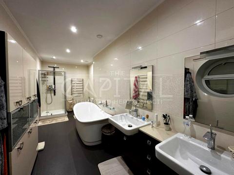 будинок за адресою Прикордонна вул., 44